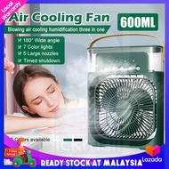Air Conditioner Cooling Fan With 5 Sprays 7 Colours Lighting Portable Fan 6 Inches Mini Kipas Mini Fan Air Humidifier USB Desktop Mini Aircond Air Cooler 风扇