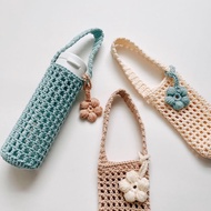 Knitted tumbler cover