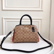 Coach Lillie Carryall In Colorblock Signature Canvas (Women Crossbody Sling Shoulder Bag)