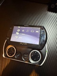 Sony PSP Go 遊戲機 (PSP-N1006)