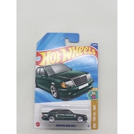 Hot Wheels Mercedes 500 E