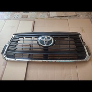 grill innova reborn 2019-2022 ori