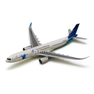 Garuda Indonesia Airbus A330-900neo Herpa 32 cm 1:200 Airplane Miniature