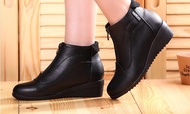 Sepatu boots cewek pantofel wanita bahan kulit model sol wedges pdh formal