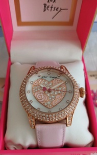 Betsey Johnson  100%全新，Bling Bling心型閃石玫瑰金女裝手錶,粉紅控,心型