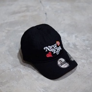 NEW ERA 9TWENTY MLB WOMEN CHAIN STITCH BLACK SMALL CAP