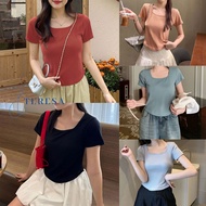 T-Shirt With U-Neck Elegant Style