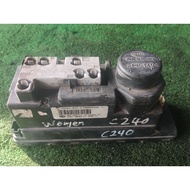 Mercedes Benz c240 central locking pump [208800448] (USED ITEM)