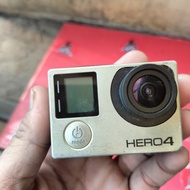 GoPro Hero 4 silver bekas