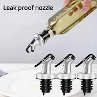 New Oil Bottle Stopper Rubber Lock Plug Seal Leak-proof Food Grade Plastic Nozzle Sprayer Liquor Dis