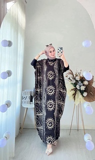 Dress lowo Cap, Lowo Cap madongan