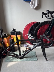 Lapierre 碳纖維公路車架連龍頭手把