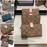 Coách Short folding wallet, coin purse Collectibles