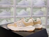 Classic fashion versatile casual sneakers_New_Balance_5740 cream yellow white, new vintage old shoes, casual sports shoes, running shoes, trendy men's shoes, versatile men's and women's casual skateboarding shoes, sports shoes
