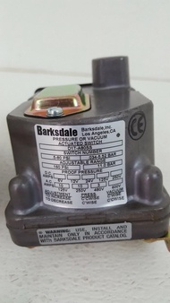Barksdale D1T-A80SS Pressure Switch 1/4x1/2in 10bar 125/250/480v-ac