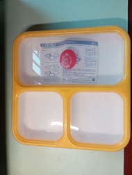 日本品牌 FOODMAN CB JAPAN 超薄防漏便當盒 三格飯盒連蓋  全新 未使用