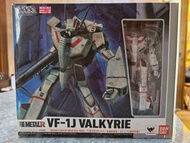 Bandai Hi-Metal R VF-1J Valkyrie超時空要塞馬輝/一條輝/韋基利白色主角機