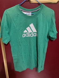 adidas 綠色 T-shirt T恤