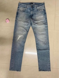 Levi’s LMC 502 牛仔褲