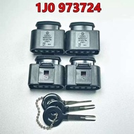 1เจ0973724 IGNITION / PLUG COIL SOCKET 4PIN สําหรับ VW 1.4CC BEETLE EOS GOLF JETTA POLO TIGUAN Top A
