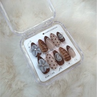 [PRESS ON NAILS] Cute Almond Brown Nails