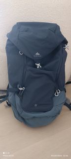 Quechua MH500 30L Backpack - Dark Blue