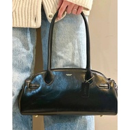 C0ach's New Style Empire34 Baguette Bag Handbag Underarm Bag Oil Wax Leather Classic Retro Texture F