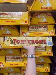 🇨🇦加拿大代購 | Canada Resell 🇨🇦 LARGE TOBLERONE 750G 😋😍