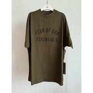 FOG ESSENTIALS FW24 TEE OLIVE