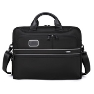 TUMI Tuming กระเป๋าเอกสารสำหรับผู้ชาย,กระเป๋าคอมพิวเตอร์เดินทางแบบเรียบง่ายเทรนด์สีดำและสีขาวกระเป๋าถือสะพายไหล่26303108