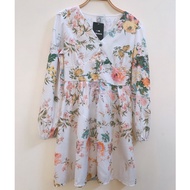 American Dress 2 Hands