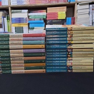 Book Original • The Classic Enid Blyton Collection & The Famous Five / ENID BLYTON