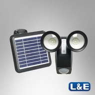 ชุดโคมไฟติดผนังโซล่าร์พร้อมหลอดLED LUMAX # EWM5W/BL-5LED/6.5K-XSXD/SENSOR