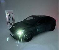 Tesla Model 3 玩具車 黑色 1:24 電動車 & 充電樁模型 金屬車身 模型車