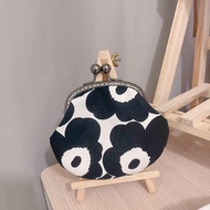 Marimekko 黑白花🖤 口金零錢包