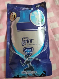 Lenor衣物清香珠                                                 清香珠與衣物同時放入洗衣機               抗菌   消臭   清香7