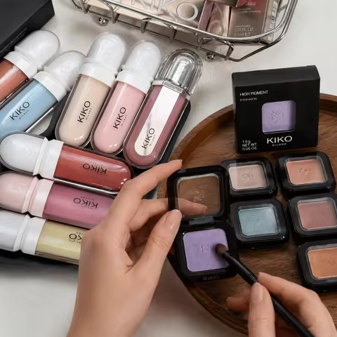 KIKO MILANO Kissable Lip Volume Cream Minimize Lip Lines Lipstick KIKO High Pigment Eyeshadow Matte 