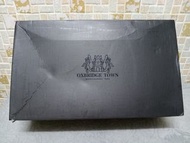 Oxbridge Town Box