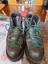 Danner mountain light