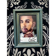 F1 Hamilton Autographed Rider Card F1 Mercedes Benz Fleet (Frame) Hamilton Seven World Championship 