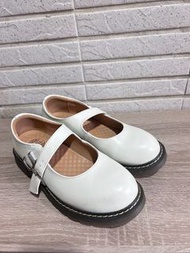 Midori 白色瑪莉珍鞋 皮鞋 二手 24.5