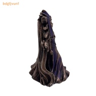 BDGF Hecate Greek Goddess Of Magic With Her Hounds Statue Figurine Modern Art Resin Witch Hound Sculpture Home Living Room Decoration SG