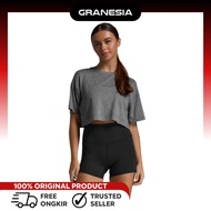 Women's Sportswear 2XU Form Soft Jersey Crop Tee WR7371AHBM| Women's Running Shirt