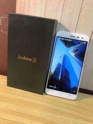 Asus zenfone 3 ze552KL