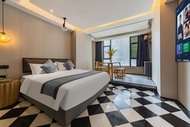 Swan Hotel (Shenzhen Luohu Vientiane City Store)