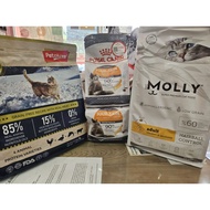 3in1 super premium catfood mix royal canin hair and skin/ petoluxe grainfree/ molly hairball repack 