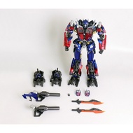 MC-003  Optimus Prime KO RotF DLX Optimus Prime