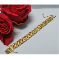 Mens Bracelet thick and 4 paun weight 1 gram gold