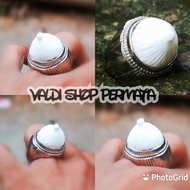 Cincin Batu Mustika Kelapa Khasiat