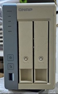 Qnap 
TS-231K
2Bay Nas 

👉🏻有意購買直接留電話聯絡👈🏻
⭐️Carousell回覆訊息限制⭐️
⛔️沒有留電話預約不設回覆⛔️

請你留意⬇️
交易時間地點⬇️